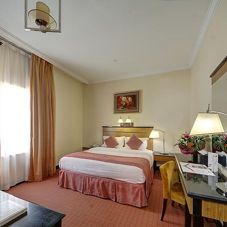Rayan Hotel Corniche 샤르자 외부 사진