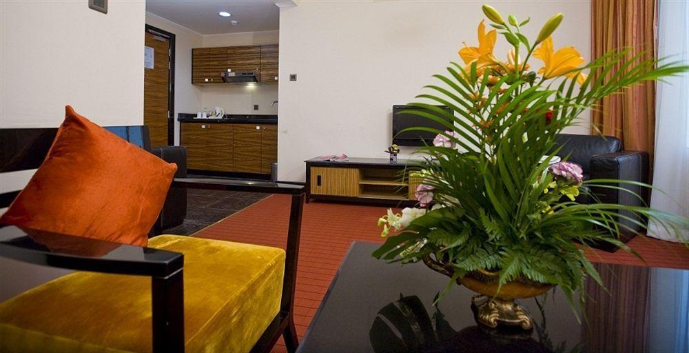 Rayan Hotel Corniche 샤르자 외부 사진