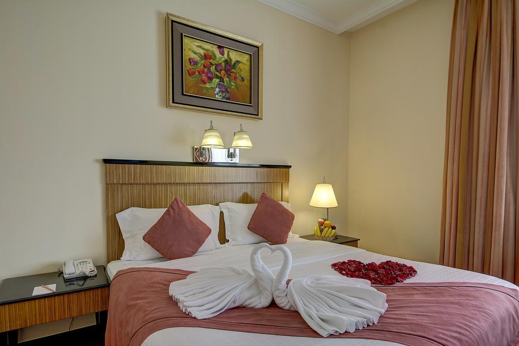 Rayan Hotel Corniche 샤르자 외부 사진