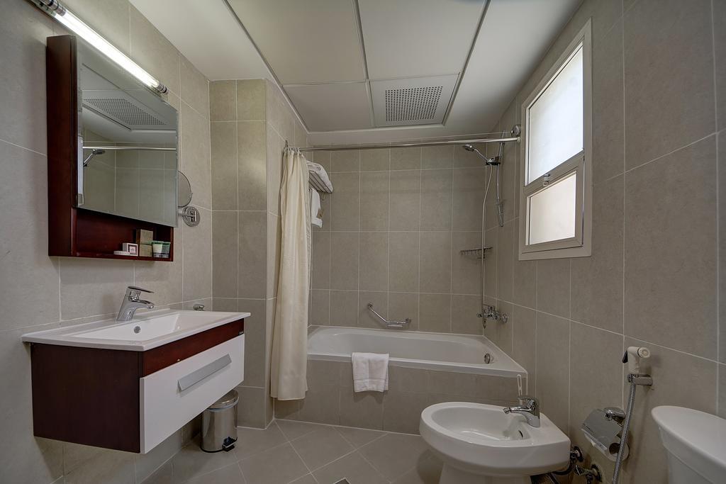 Rayan Hotel Corniche 샤르자 외부 사진