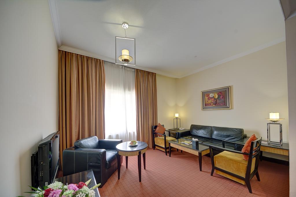 Rayan Hotel Corniche 샤르자 외부 사진